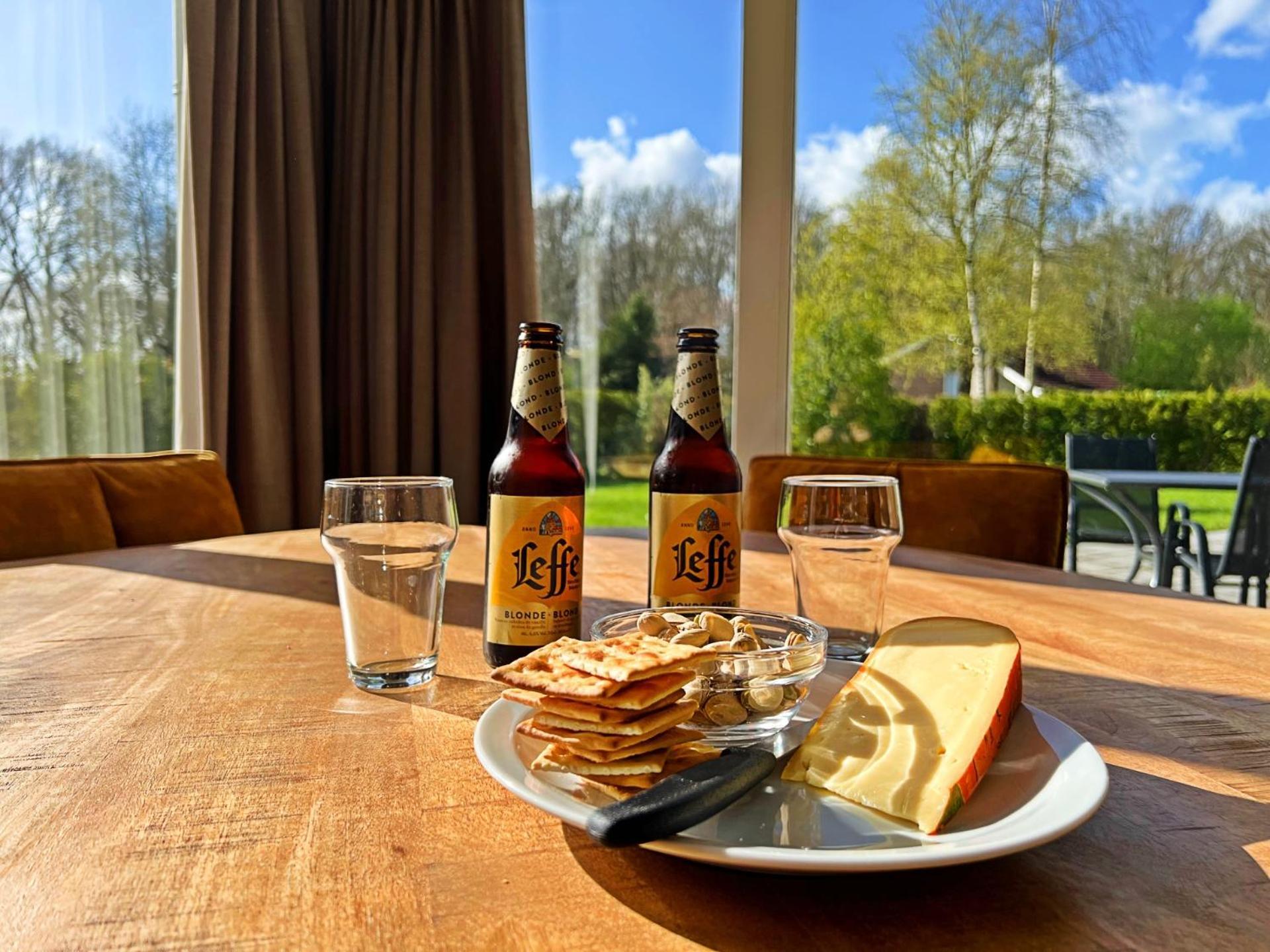 Vakantiewoning De Oeverzwaluw In Hartje Drenthe, Met Airco! Zwiggelte Buitenkant foto